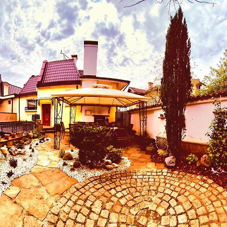 Luxury Private House In City Center Veliko Tărnovo Exteriör bild